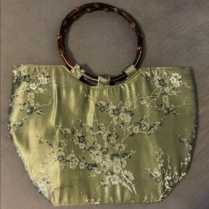 Elegant Floral Green Handbag with Bamboo Handle